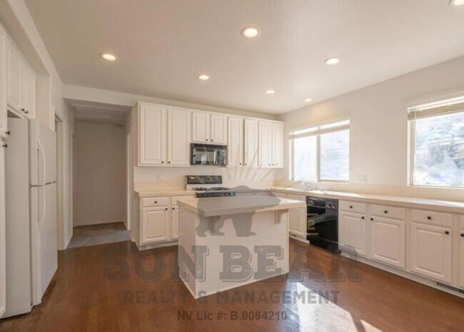 Foto del edificio - Beautiful Home in S. Reno!  (Rolling Hills...