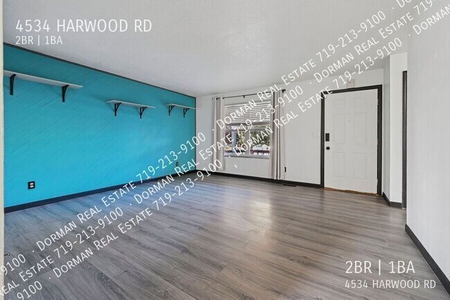 Foto del edificio - 4534 Harwood Rd