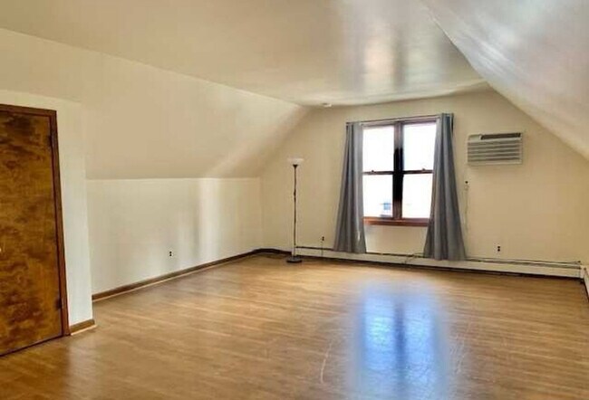 Foto del edificio - 332 Harrison Ave