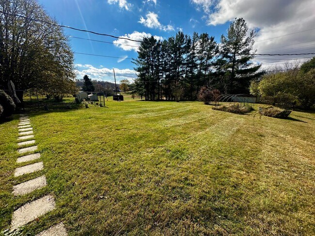 Foto del edificio - Beautiful Home in Christiansburg
