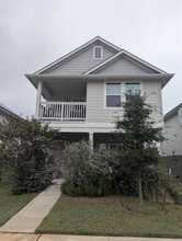 Building Photo - 9504 Morning Iris Dr