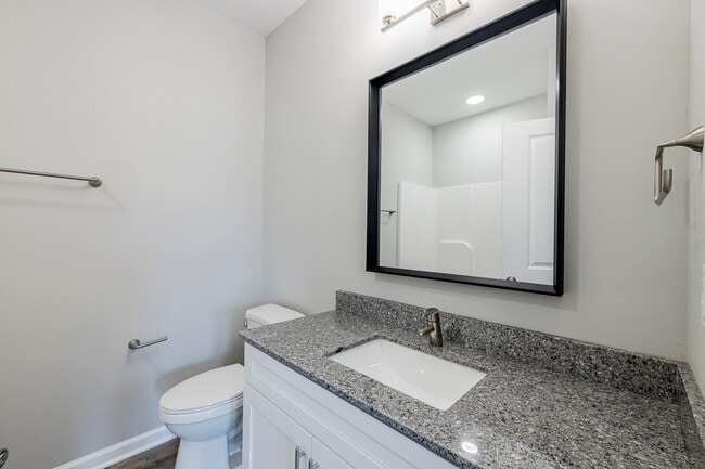 Building Photo - Parkway at 31 Apartments