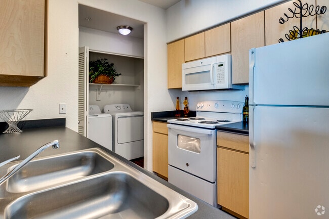 Kitchen - Pennsylvania - 2BR, 2BA - 1,093SF - Arioso City Lofts