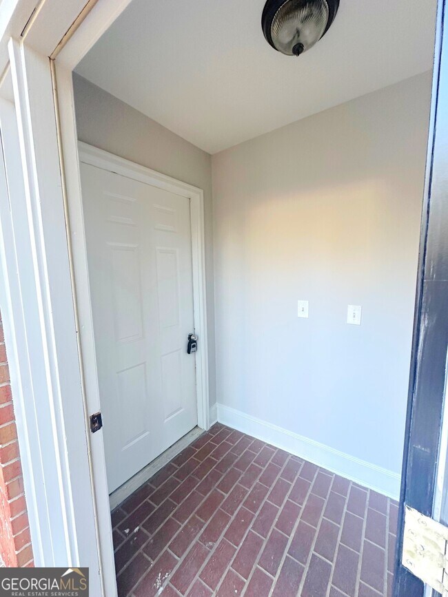 Foto del edificio - 65 Sunrise Cir