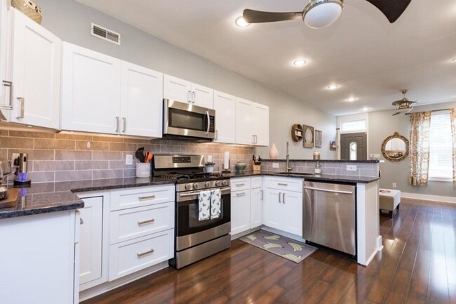Foto del edificio - 2658 Edgemont St
