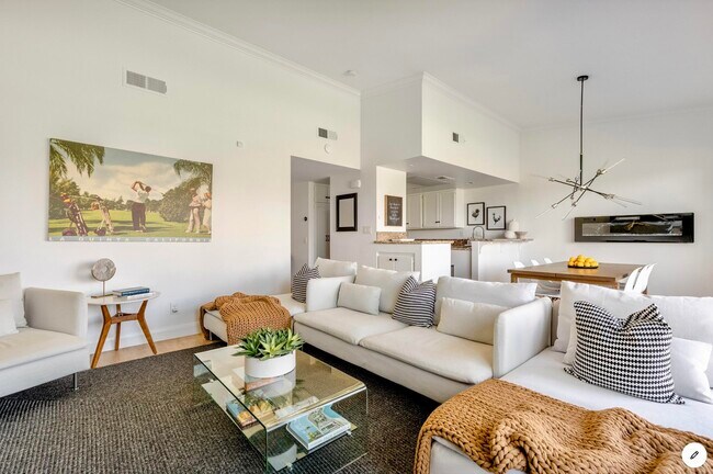 Building Photo - 55513 Winged Foot