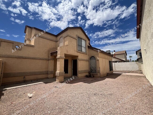 Foto del edificio - Charming 3 Bedroom, 2.5 Bath Home in North...