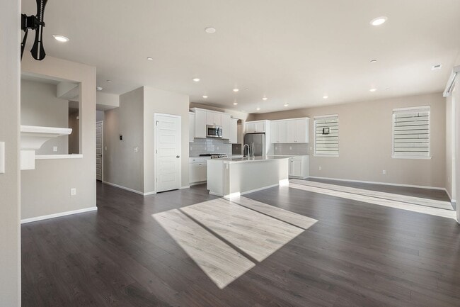 Foto del edificio - Beautiful 5Bd home in  Marysville