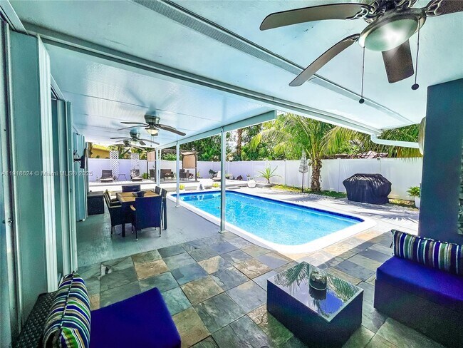 Foto del edificio - 4420 NW 30th Ct