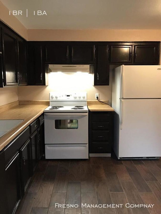 Building Photo - BEAUTIFUL 1 Bedroom On Shields & Hughes!