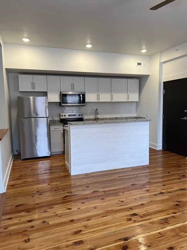 Building Photo - SOBO 300 LLC