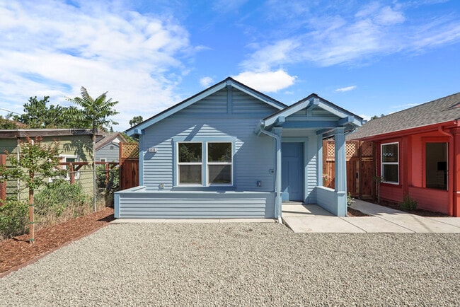 Beautiful 2 bedroom 1 bathroom New Build Close to UC Davis and McGeorge Law School - Beautiful 2 bedroom 1 bathroom New Build Close to UC Davis and McGeorge Law School House