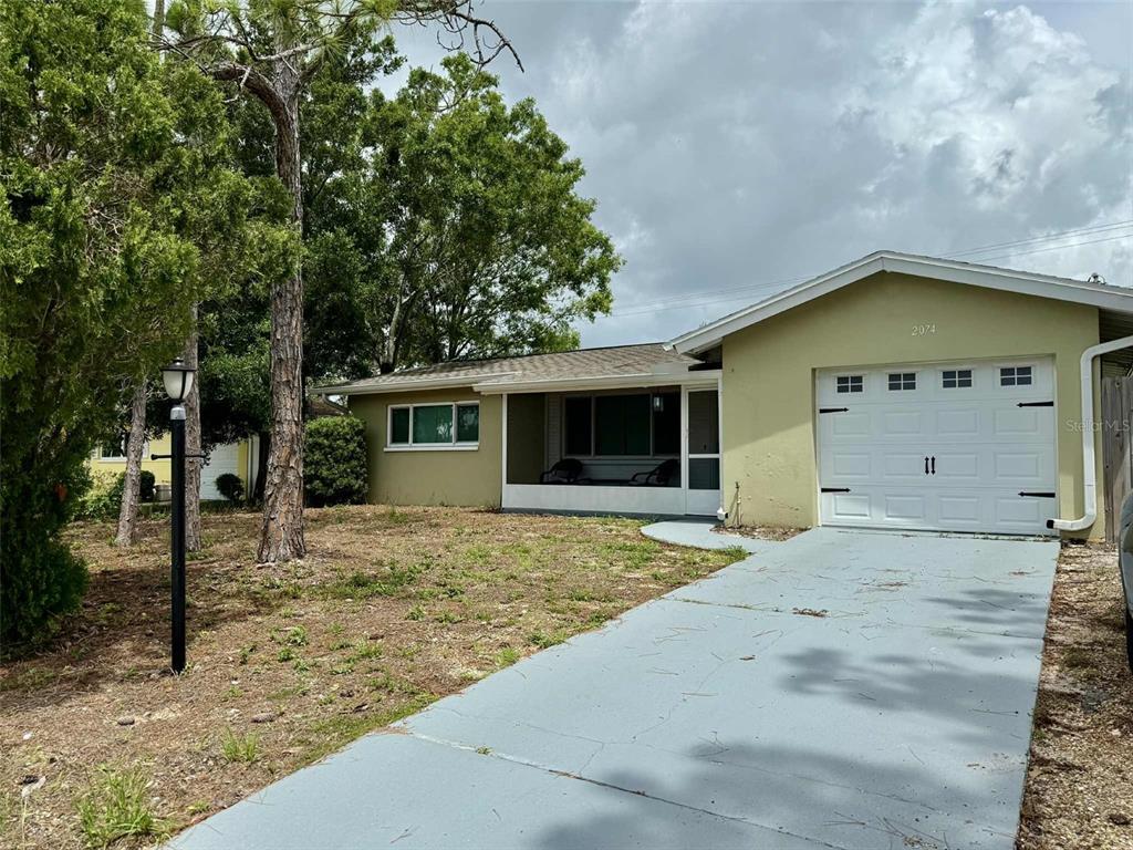 Foto principal - 2074 Greenbriar Blvd