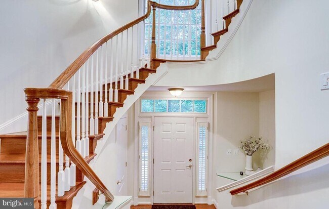 Foto del edificio - 1601 Colonial Hills Dr