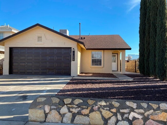 Building Photo - 2914 Royal Knoll Dr