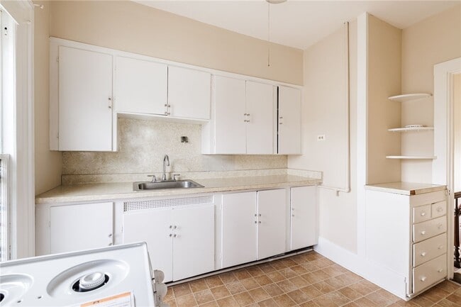 Foto del edificio - 18 Vick Park B