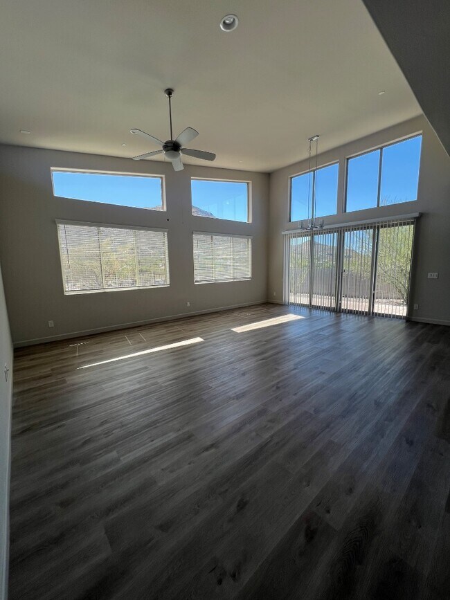 Foto del edificio - 37041 N Conestoga Trail
