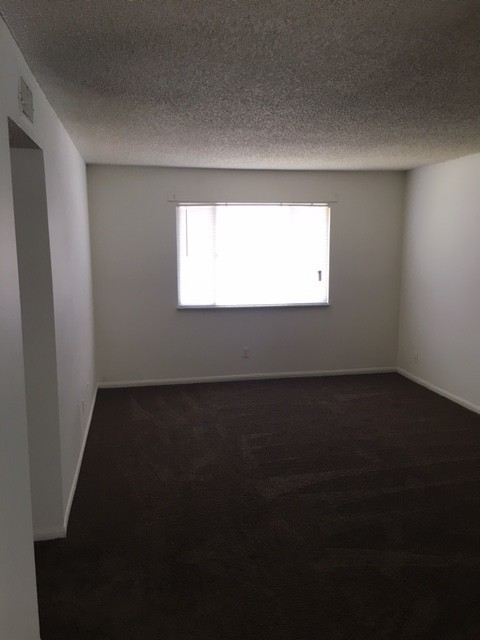 Building Photo - 100 Eastland Dr