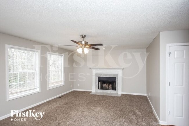 Building Photo - 9634 Fox Hunt Cir N