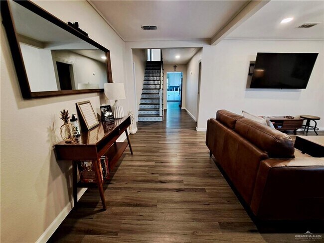 Foto del edificio - 16 Cedar Ave