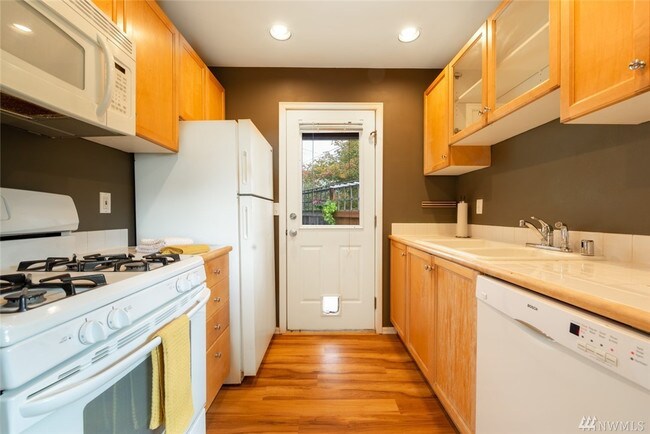 Building Photo - Miller Mews