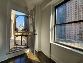 Building Photo - 145 W 55th St