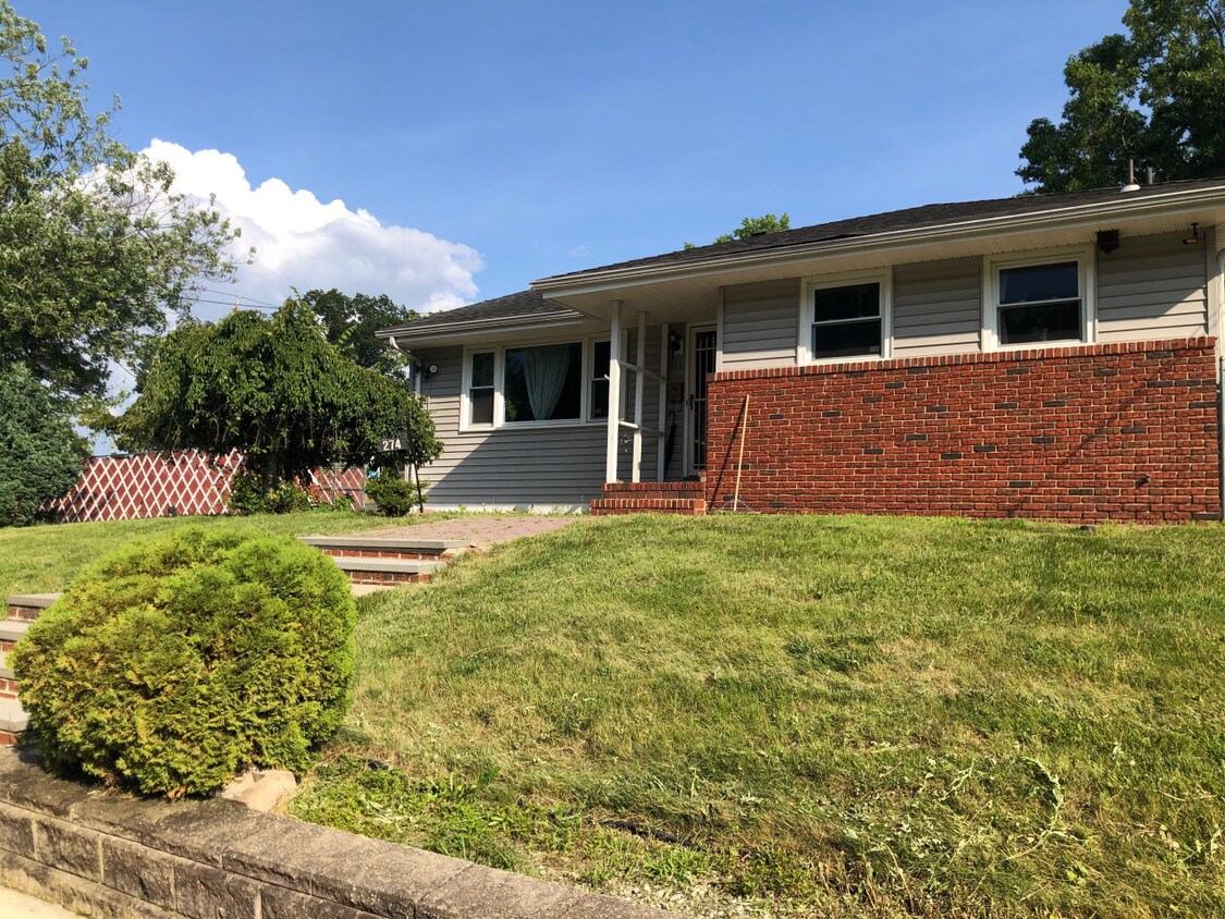 Park St House Rental in Franklin Township, NJ