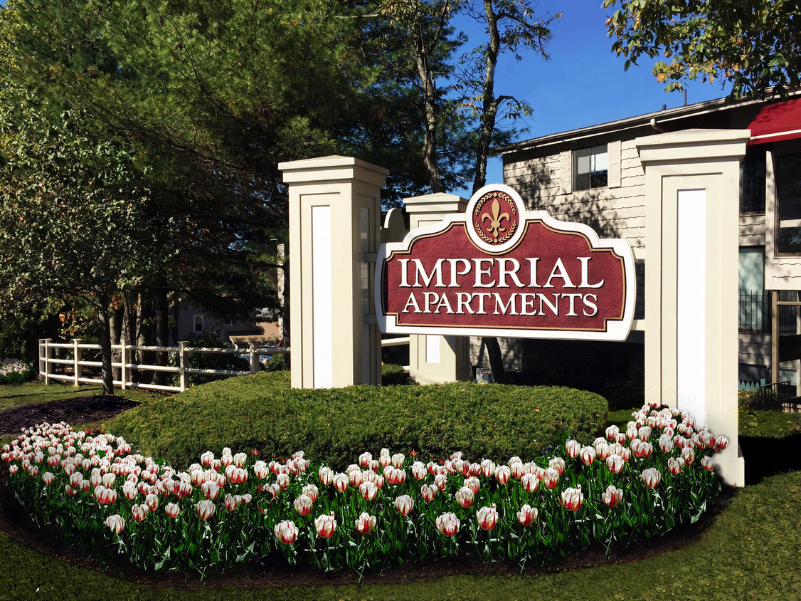 Foto principal - Imperial Village Apartments