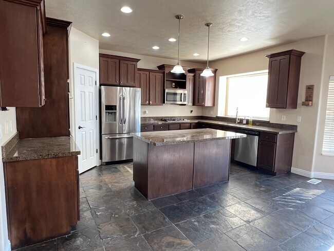 Foto del edificio - 13178 Woodridge Oak Cir