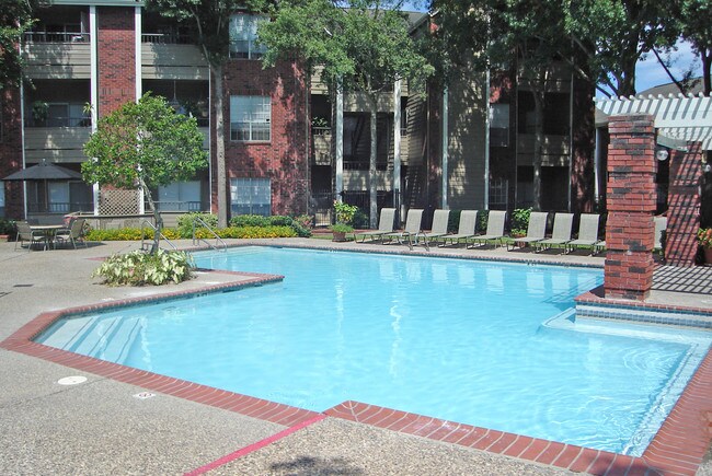 West Oaks Landing Apartments Houston, TX