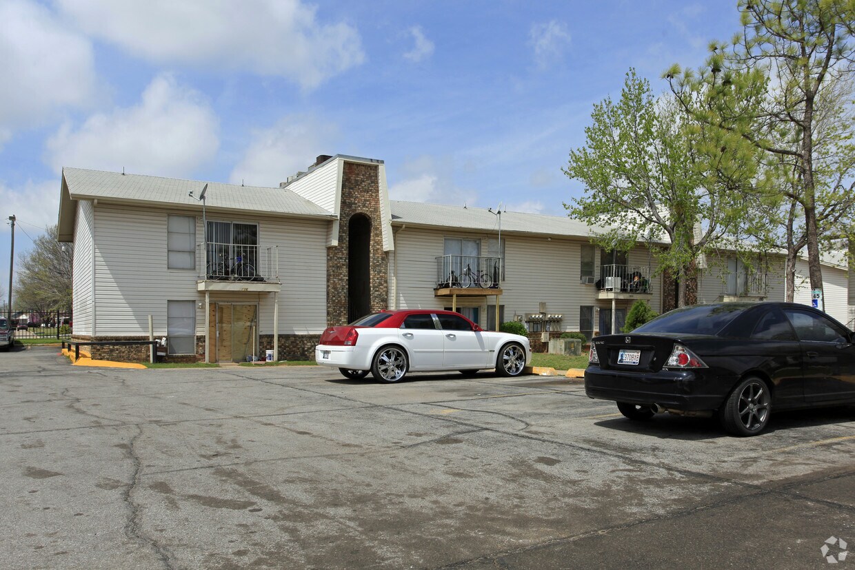 Foto del edificio - Brock Creek Apartments