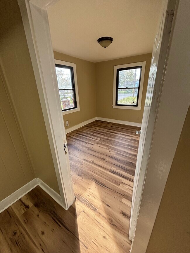 Foto del edificio - 1544 N Sunrise Dr