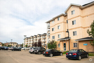 Building Photo - Etain Estates