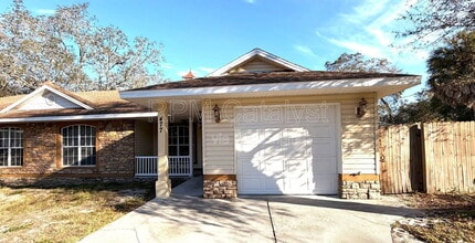 Building Photo - 477 Sevilla Ave