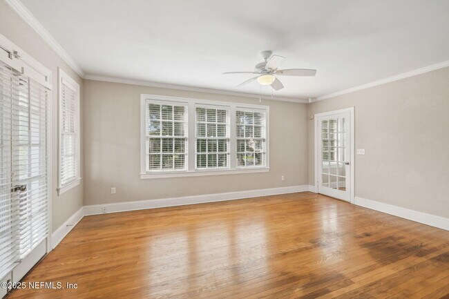 Foto del edificio - 2822 Herschel St