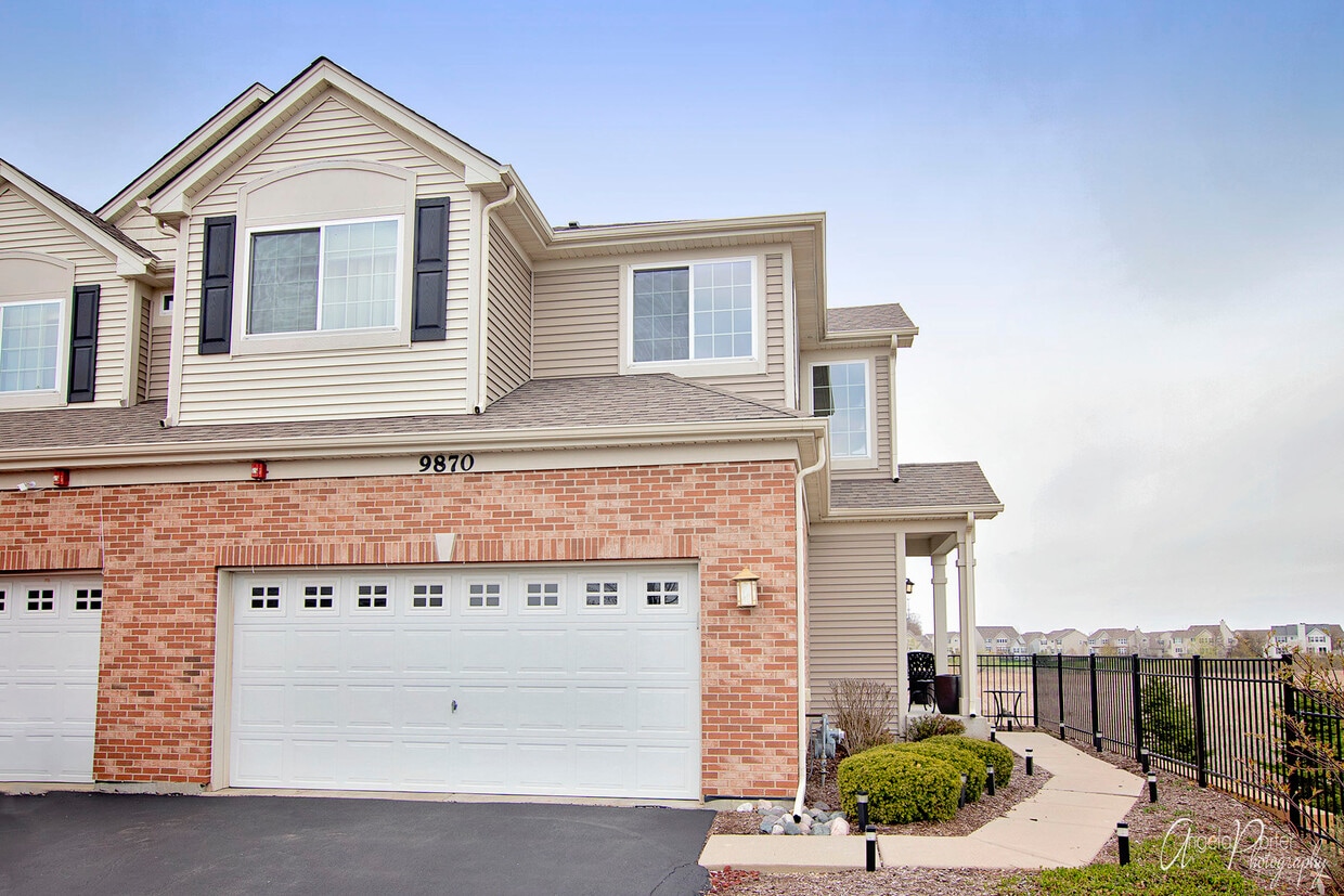 Primary Photo - 9870 Williams Dr