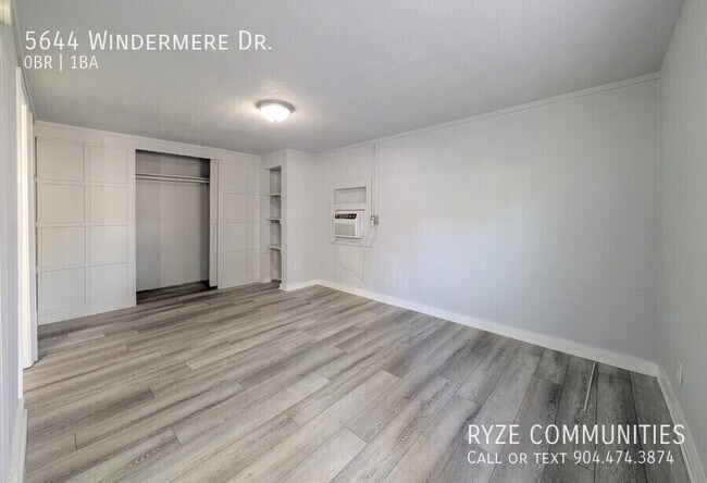 Foto del edificio - 5644 Windermere Dr