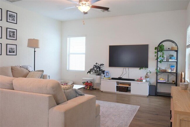 Foto del edificio - 3424 Lodgepole Dr