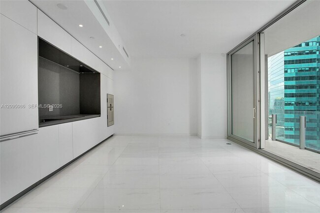 Foto del edificio - 300 Biscayne Blvd Way