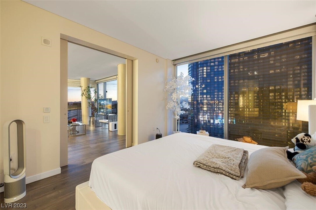 3726 S Las Vegas Blvd Unit 3004, Las Vegas, NV 89158 Condo for Rent