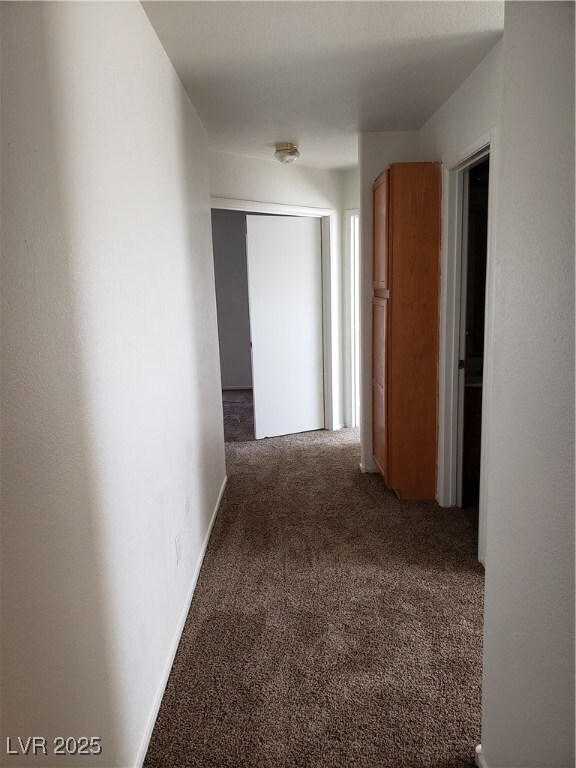 Foto del edificio - 109 Restful Crest Ave
