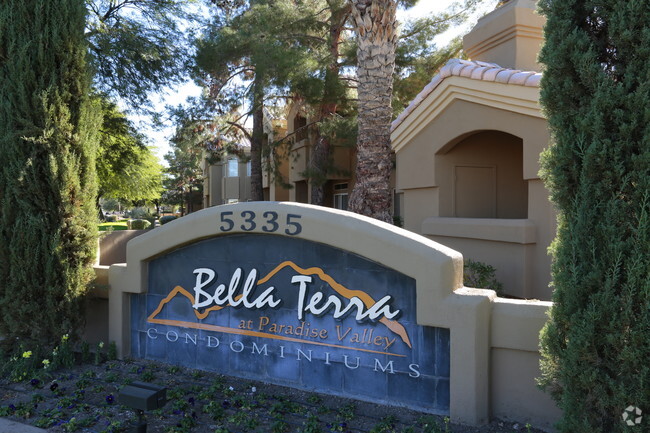 Primary Photo - Bella Terra Condominiums