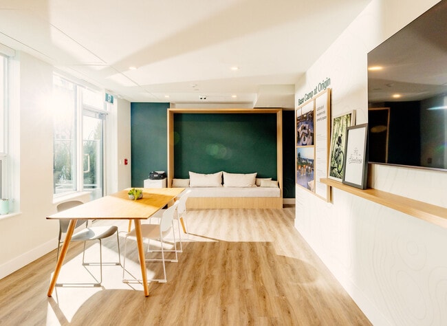 Building Photo - Origin