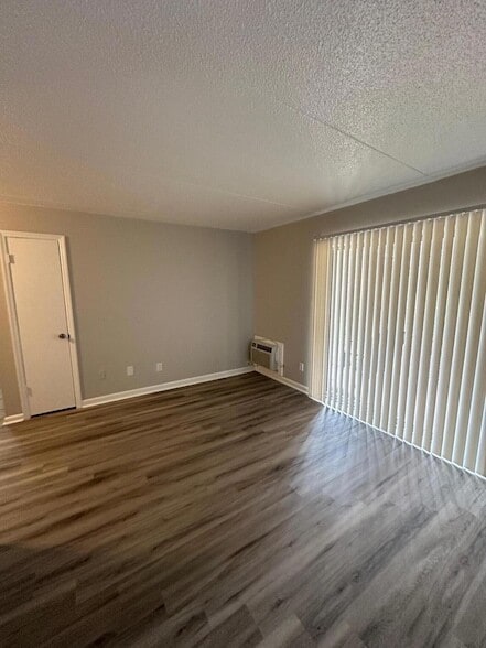 Photo - 5305 TN-58 Townhome