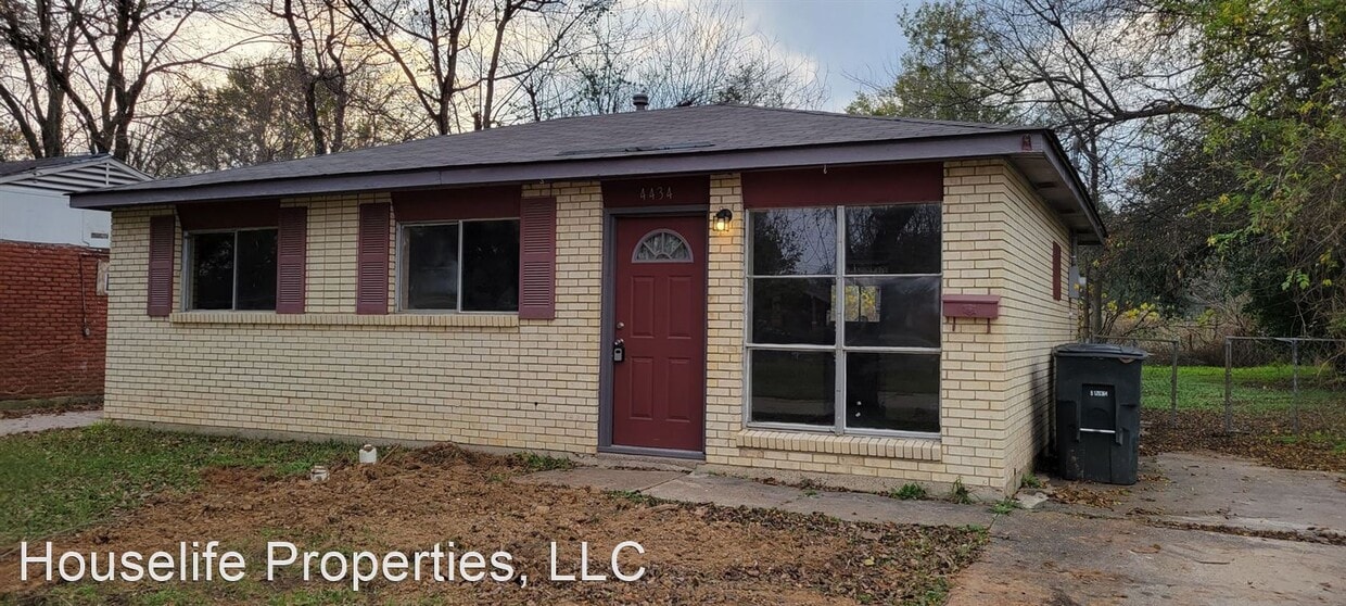 Primary Photo - 2 br, 1 bath House - 4434 Westwood Park Dr