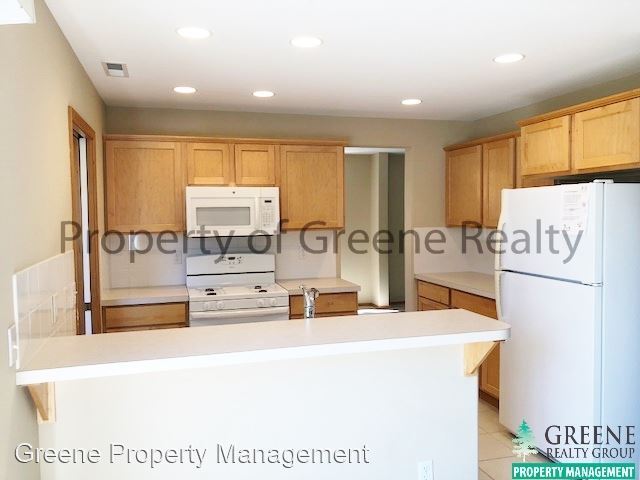 Building Photo - 4 br, 2.5 bath House - 1524 Fern St SW
