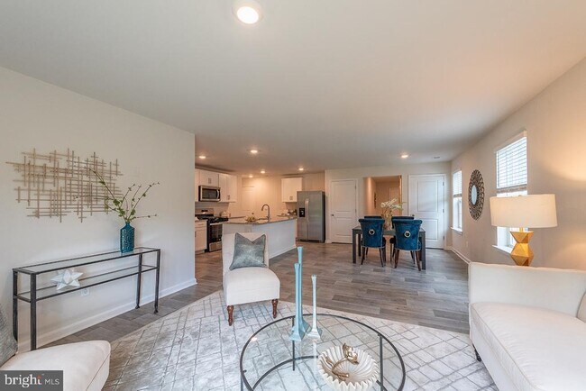 Foto del edificio - 5213 Crooked Ln