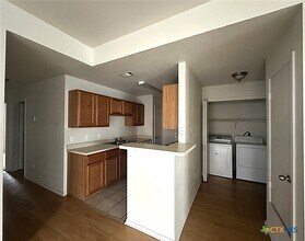 Building Photo - 4807 Auburn Dr