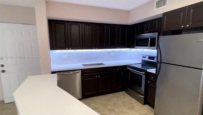 Building Photo - 3690 N 56th Ave