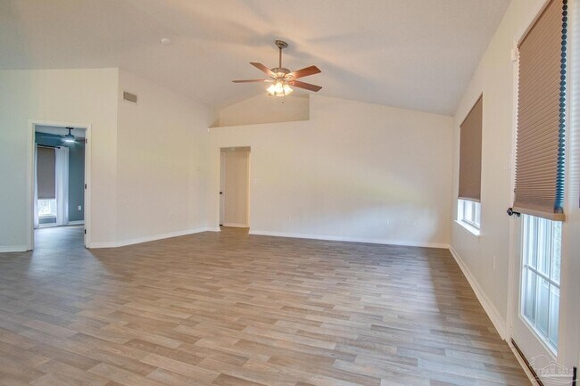 Foto del edificio - 2136 Ainsdale Ct